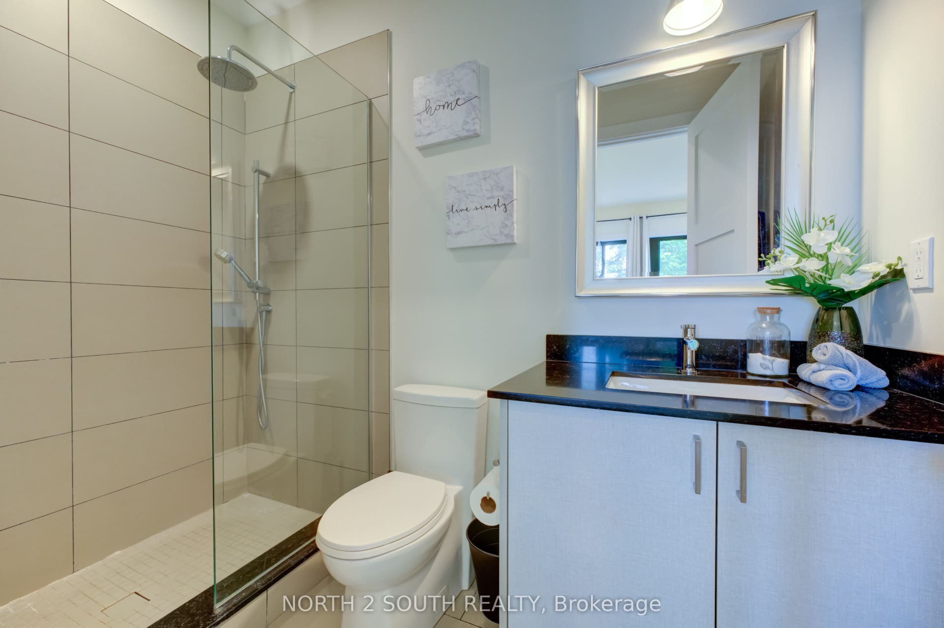 3 Spring Lane, #B, Brantford, Brantford ON N3T 4M2 3 Spring Lane, #B, Brantford, Brantford ON N3T 4M2