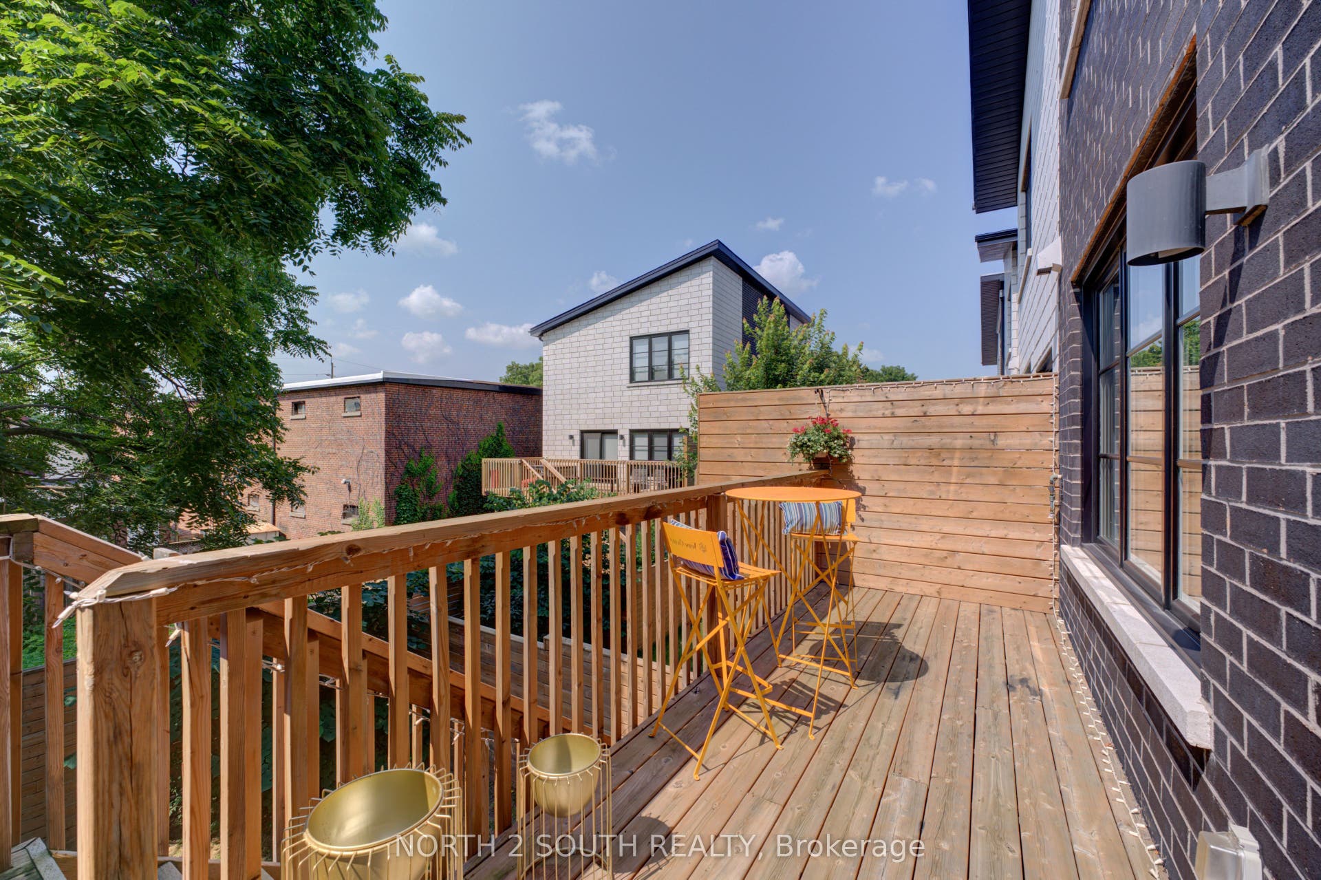 3 Spring Lane, #B, Brantford, Brantford ON N3T 4M2 3 Spring Lane, #B, Brantford, Brantford ON N3T 4M2