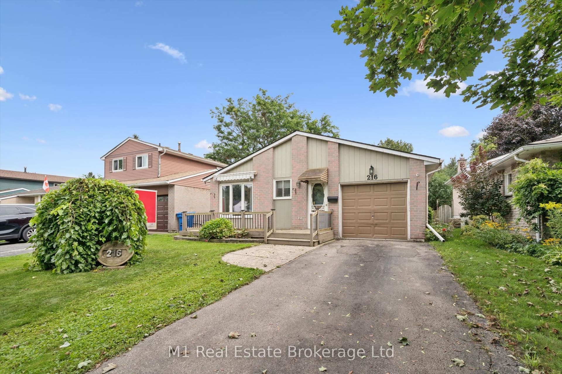 216 Parkside Drive E, Centre Wellington, Centre Wellington, Wellington ON N1M 3E8 216 Parkside Drive E, Centre Wellington, Centre Wellington, Wellington ON N1M 3E8