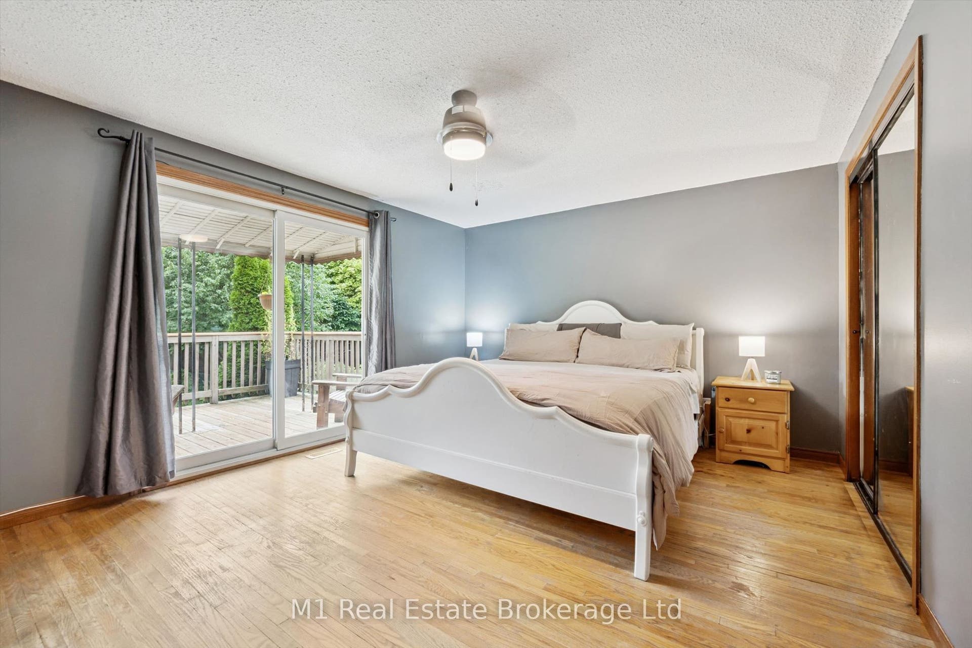 216 Parkside Drive E, Centre Wellington, Centre Wellington, Wellington ON N1M 3E8 216 Parkside Drive E, Centre Wellington, Centre Wellington, Wellington ON N1M 3E8