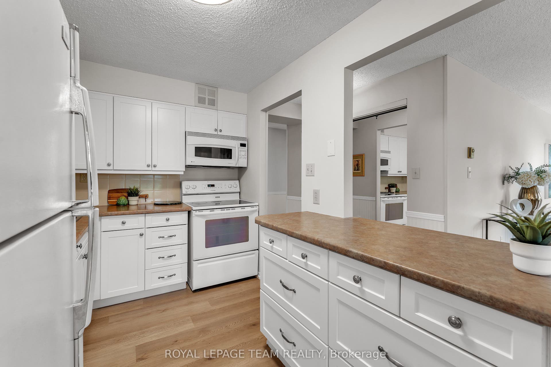 115 Barrett Court, #302, Kingston, Frontenac ON K7L 5H6 115 Barrett Court, #302, Kingston, Frontenac ON K7L 5H6