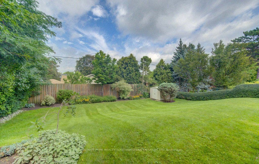 204 Stanley Drive, Waterloo, Waterloo ON N2L 1H4 204 Stanley Drive, Waterloo, Waterloo ON N2L 1H4