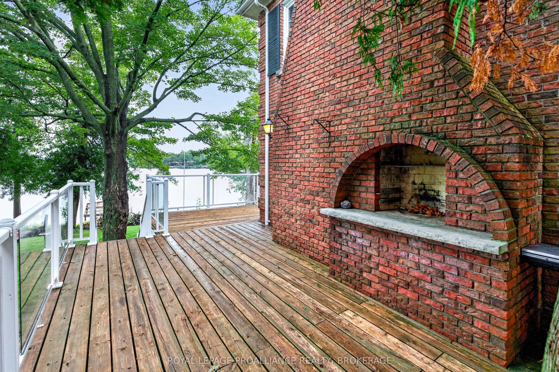 110 Lakeshore Boulevard, Kingston, Frontenac ON K7M 0A5 110 Lakeshore Boulevard, Kingston, Frontenac ON K7M 0A5