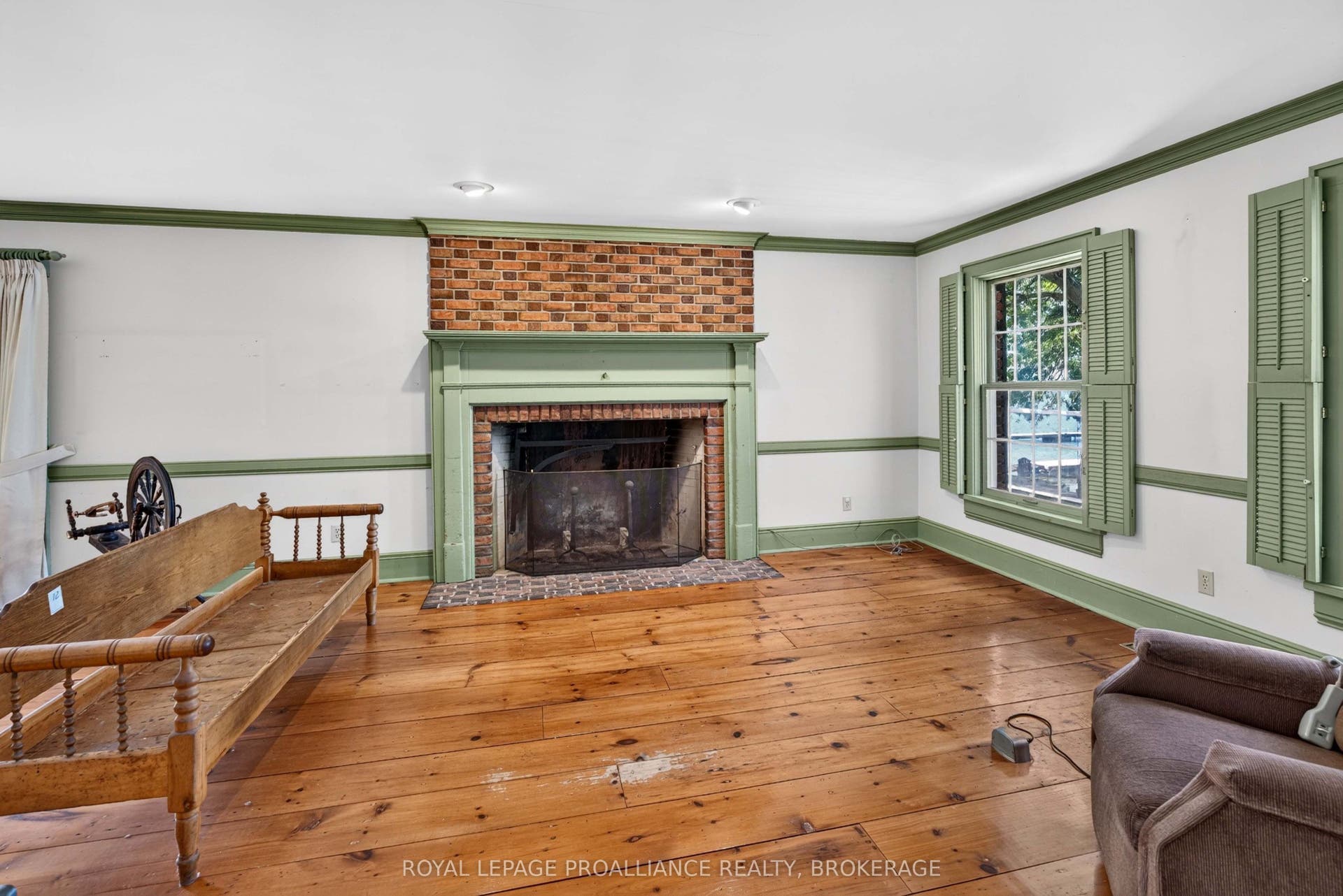 110 Lakeshore Boulevard, Kingston, Frontenac ON K7M 0A5 110 Lakeshore Boulevard, Kingston, Frontenac ON K7M 0A5