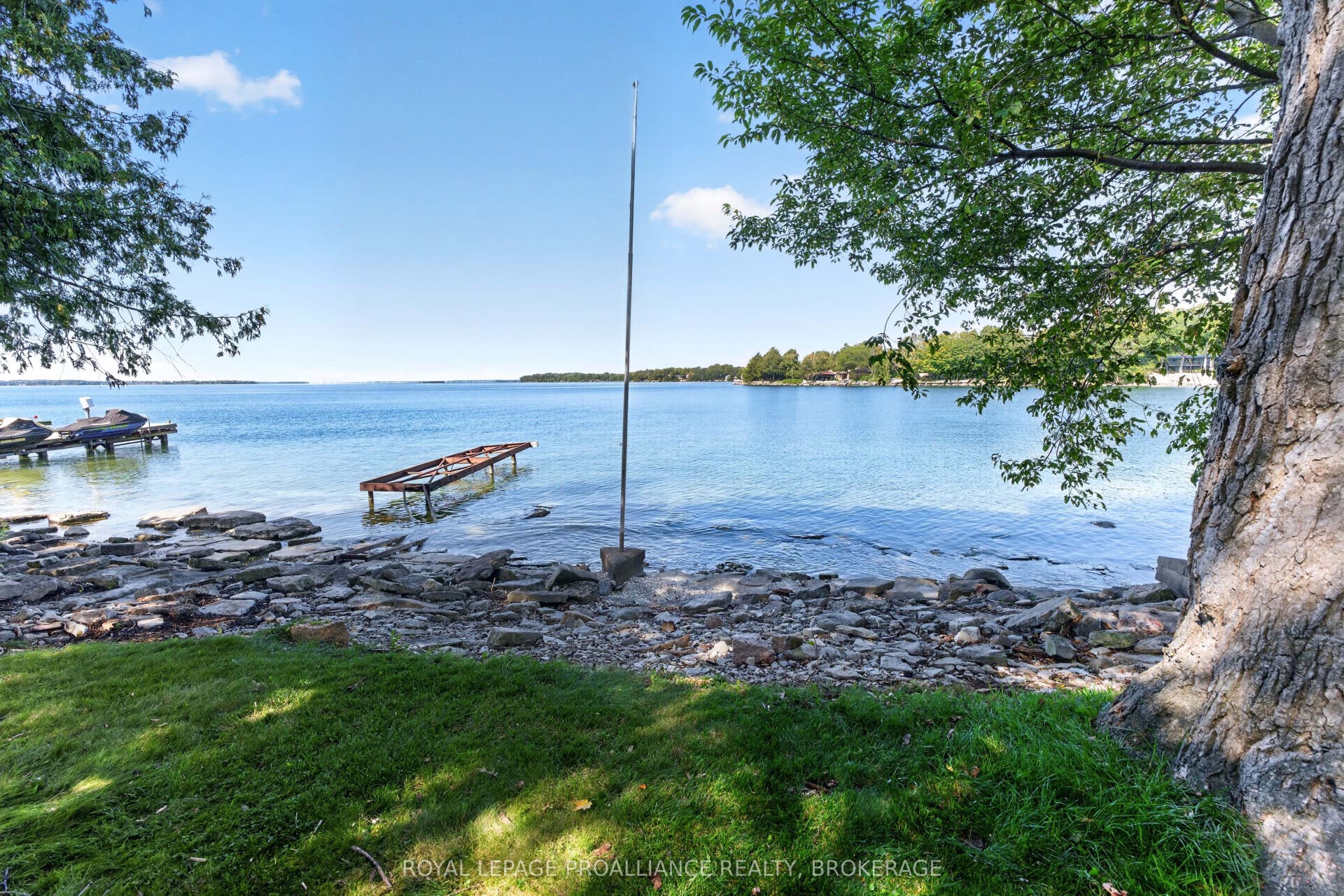 110 Lakeshore Boulevard, Kingston, Frontenac ON K7M 0A5 110 Lakeshore Boulevard, Kingston, Frontenac ON K7M 0A5