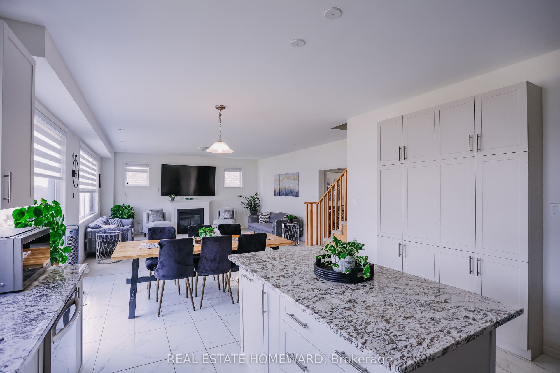 111 Rea Drive, Centre Wellington, Wellington ON N1M 2W3 Kitchen Island