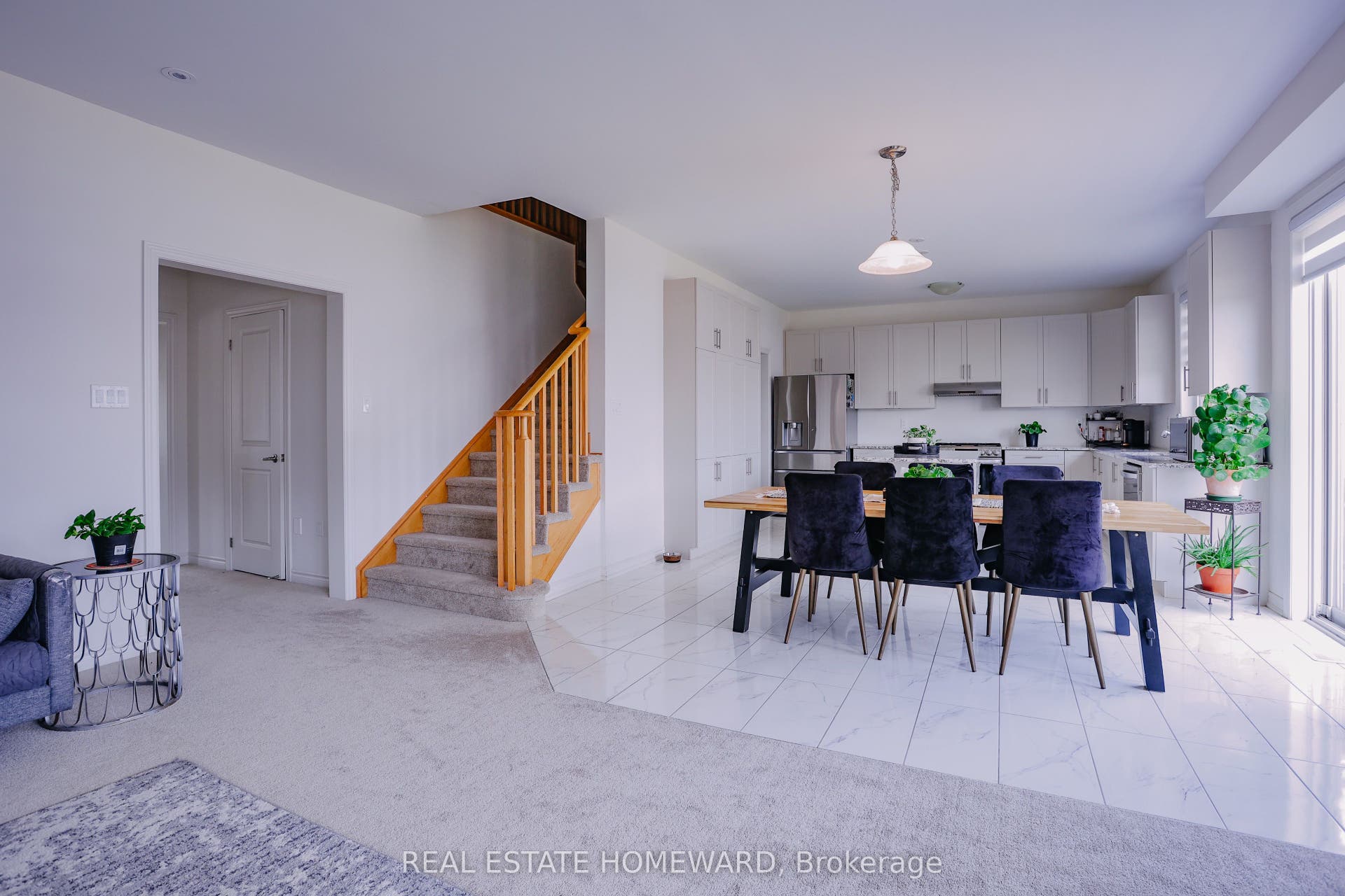 111 Rea Drive, Centre Wellington, Wellington ON N1M 2W3 Dining Area