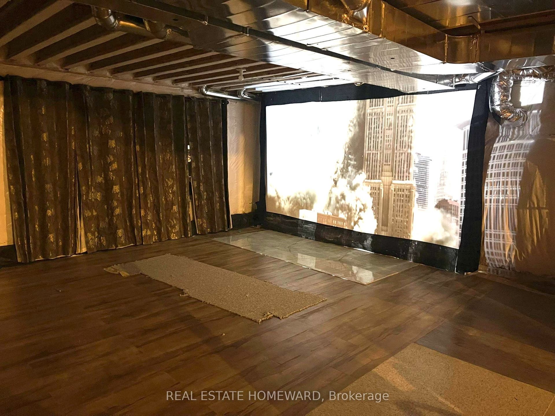 111 Rea Drive, Centre Wellington, Wellington ON N1M 2W3 Home Theatre