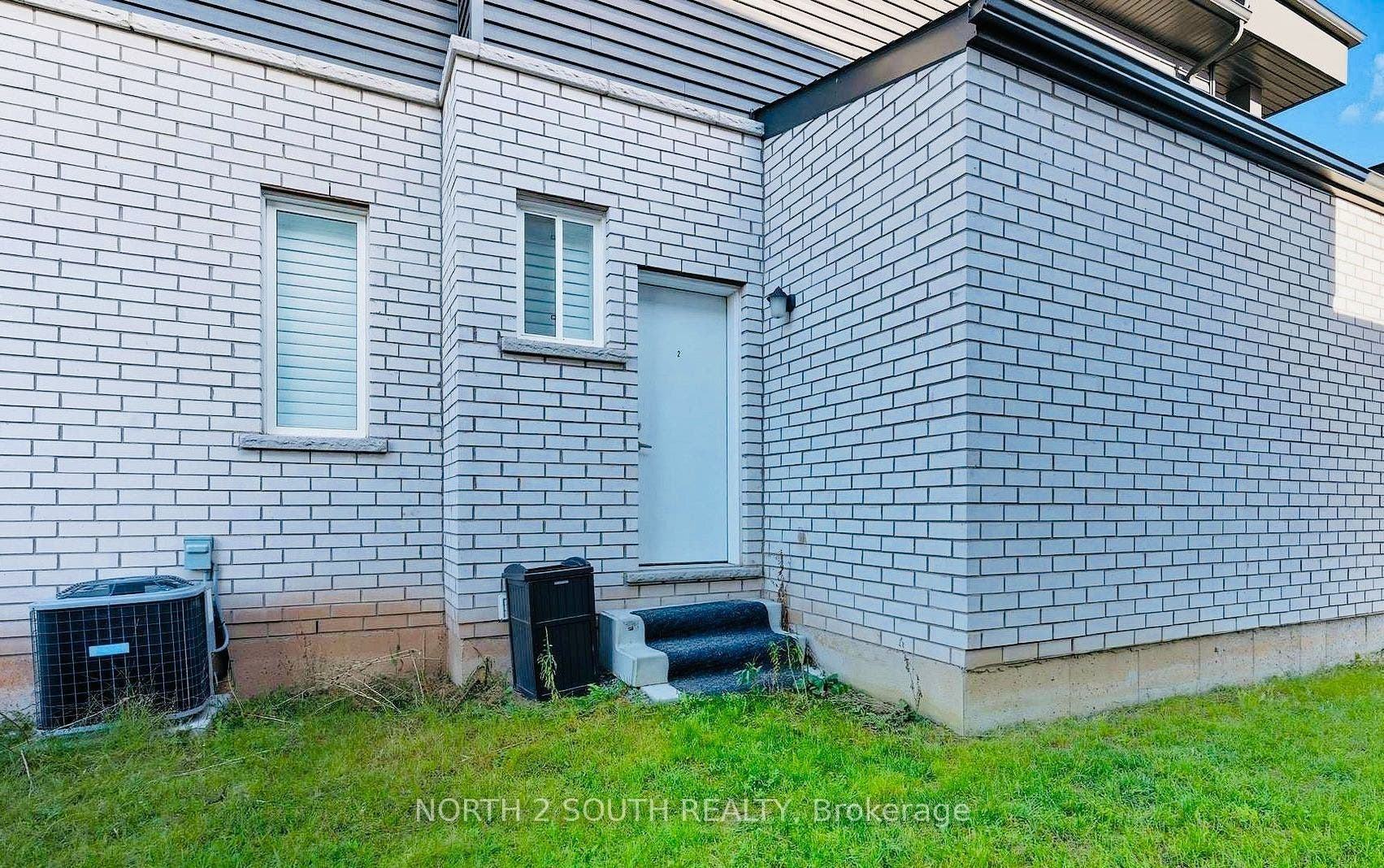 8101 Brookside Drive, #Lower, Niagara Falls, Niagara ON L2H 3T9 8101 Brookside Drive, #Lower, Niagara Falls, Niagara ON L2H 3T9