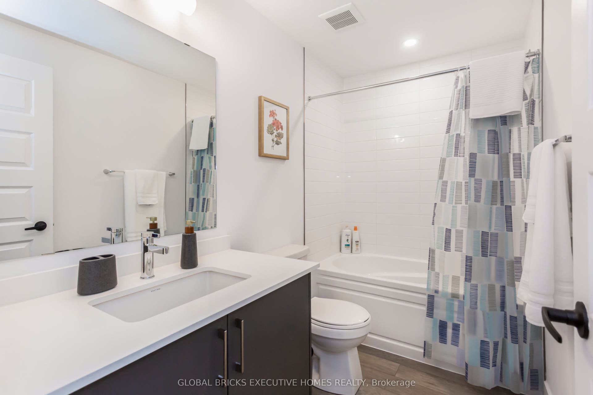 99 Roger Street, #15, Waterloo, Waterloo ON N2J 0G1