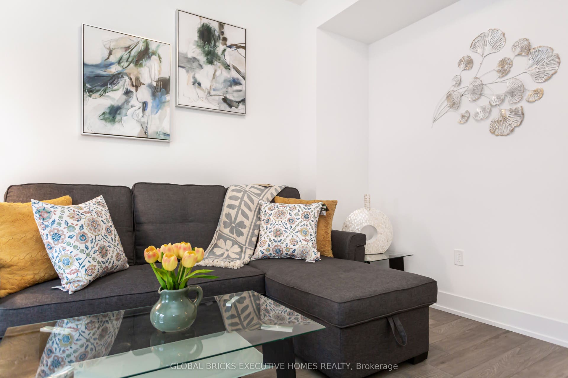 99 Roger Street, #15, Waterloo, Waterloo ON N2J 0G1