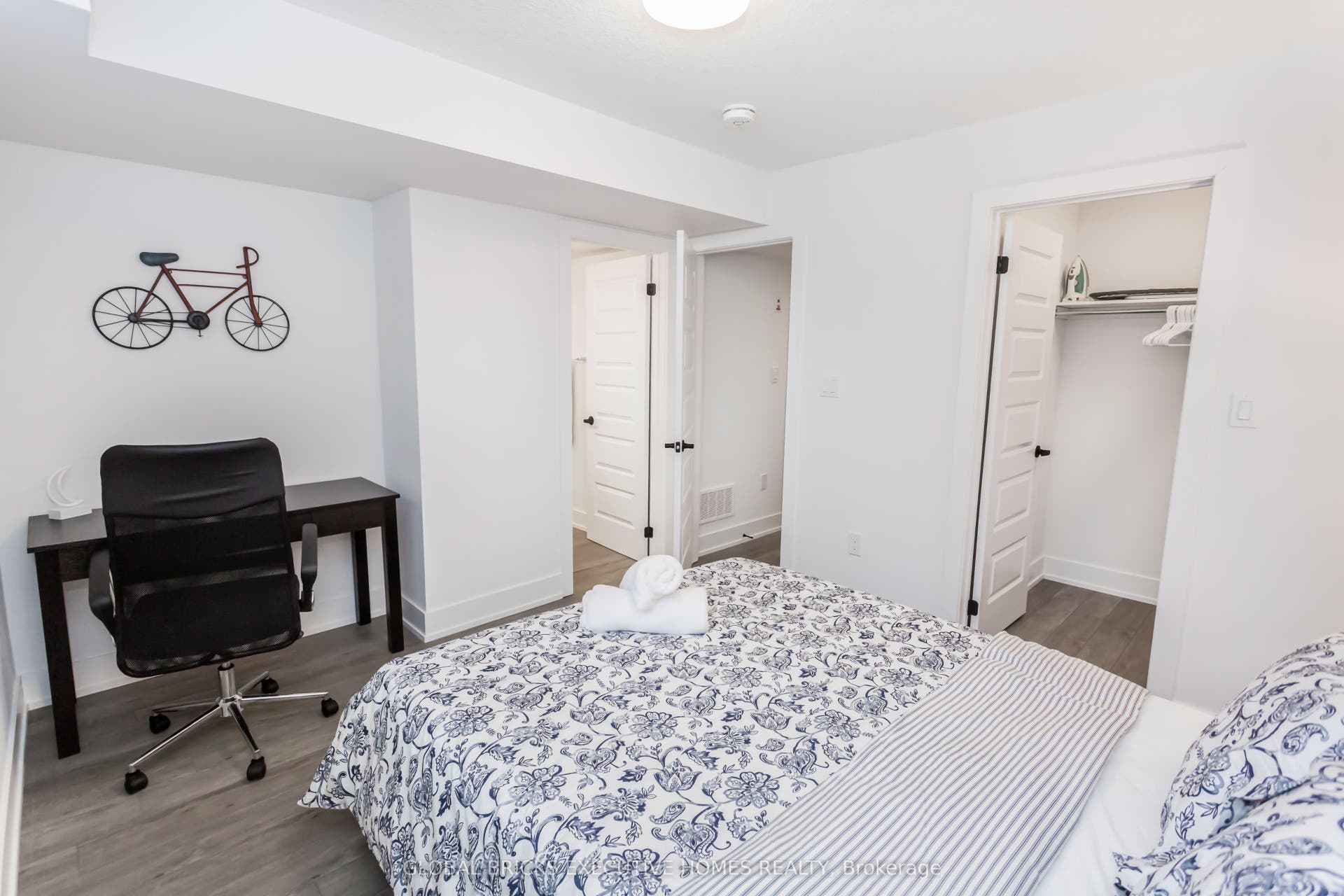 99 Roger Street, #15, Waterloo, Waterloo ON N2J 0G1
