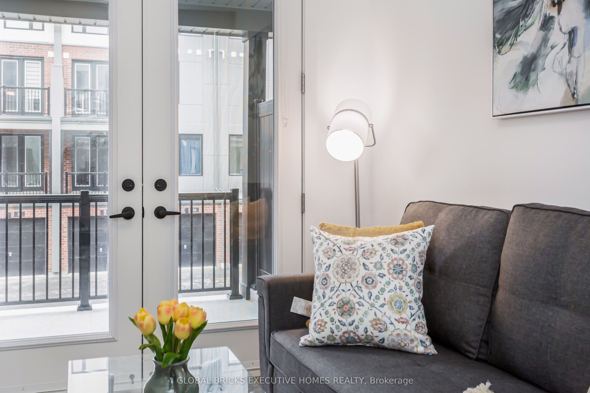 99 Roger Street, #15, Waterloo, Waterloo ON N2J 0G1