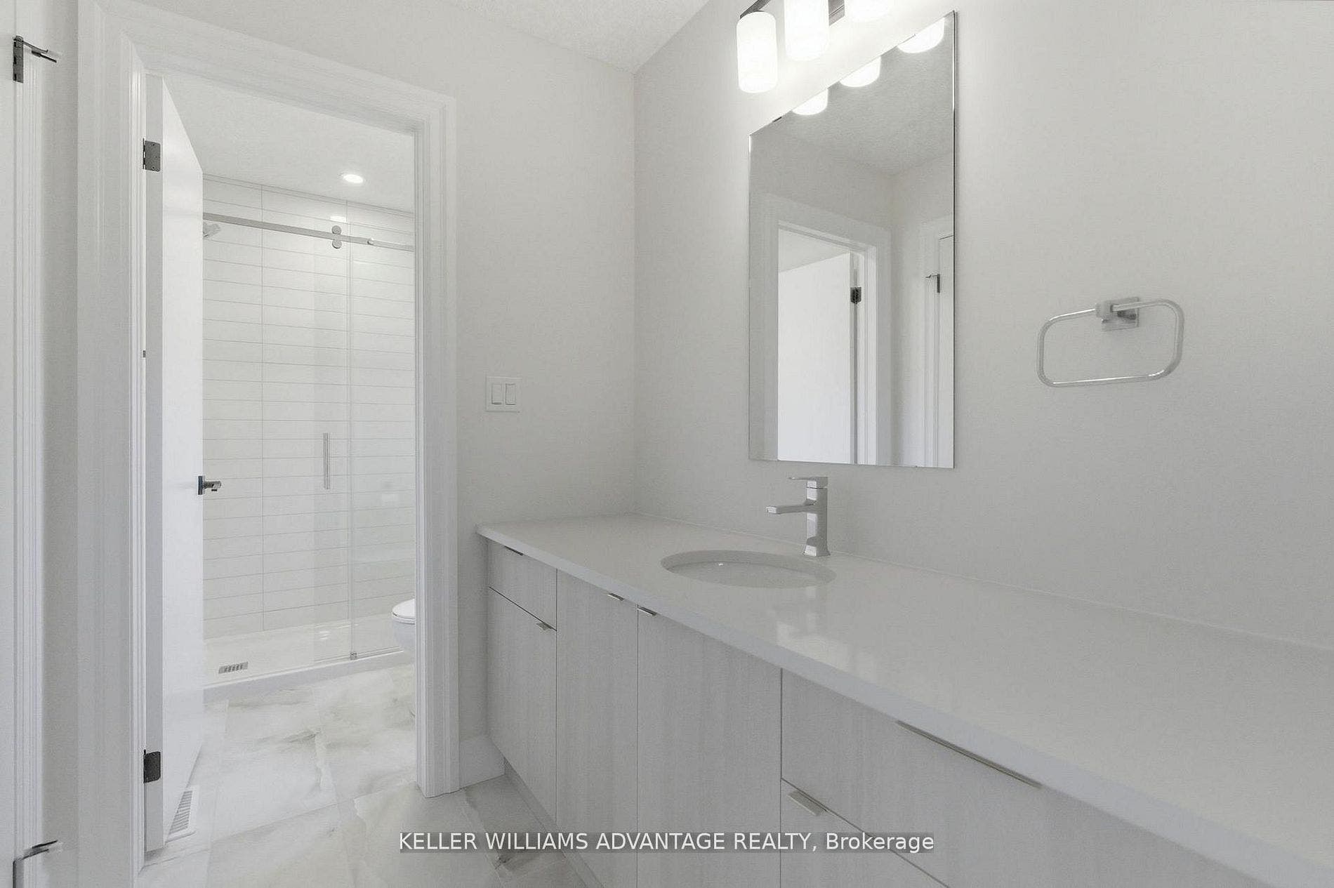 450 Westhaven Street, Waterloo, Waterloo ON N2T 2R2 450 Westhaven Street, Waterloo, Waterloo ON N2T 2R2