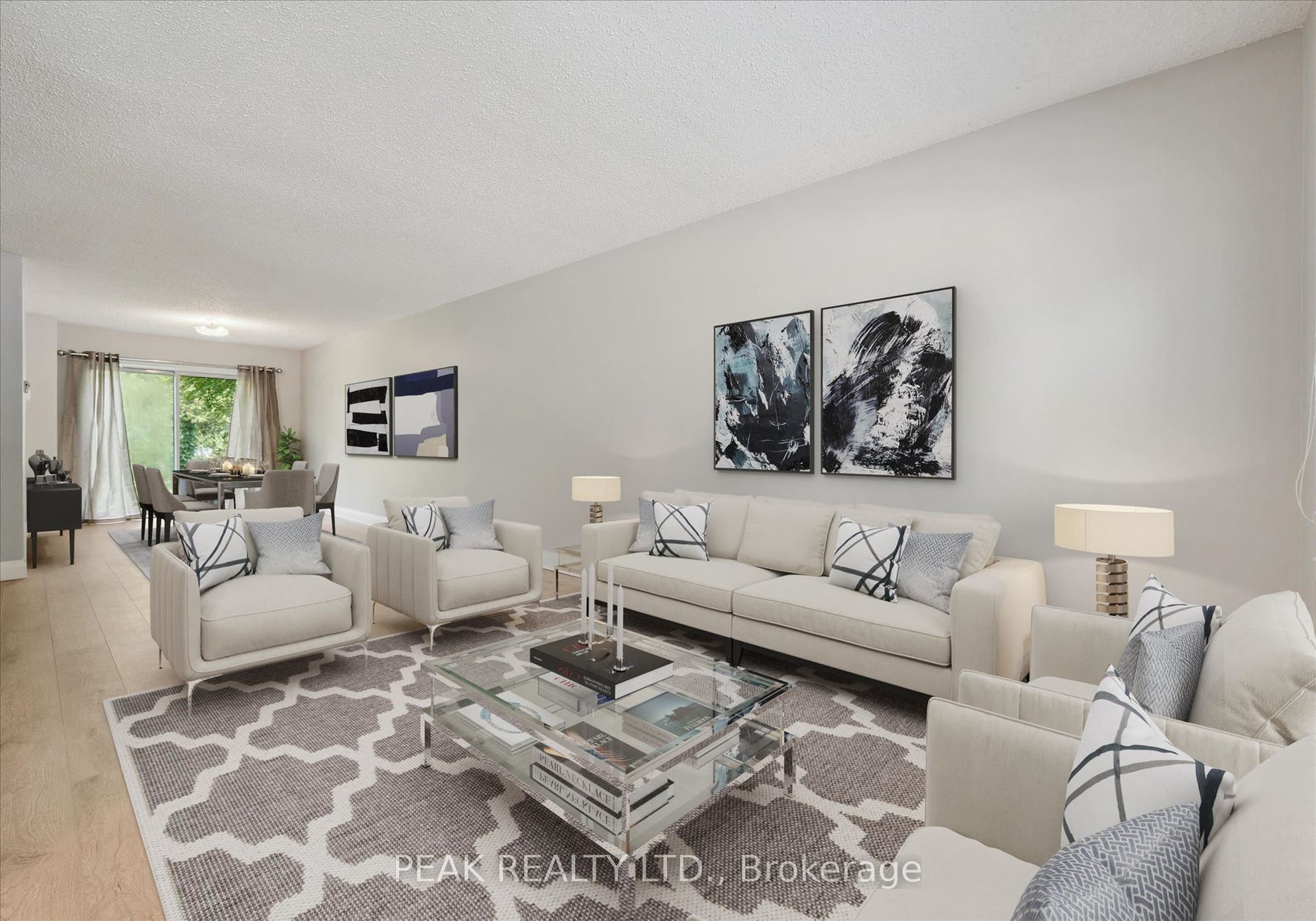 657B Albert Street, Waterloo, Waterloo ON N2L 3V5 Virtually staged