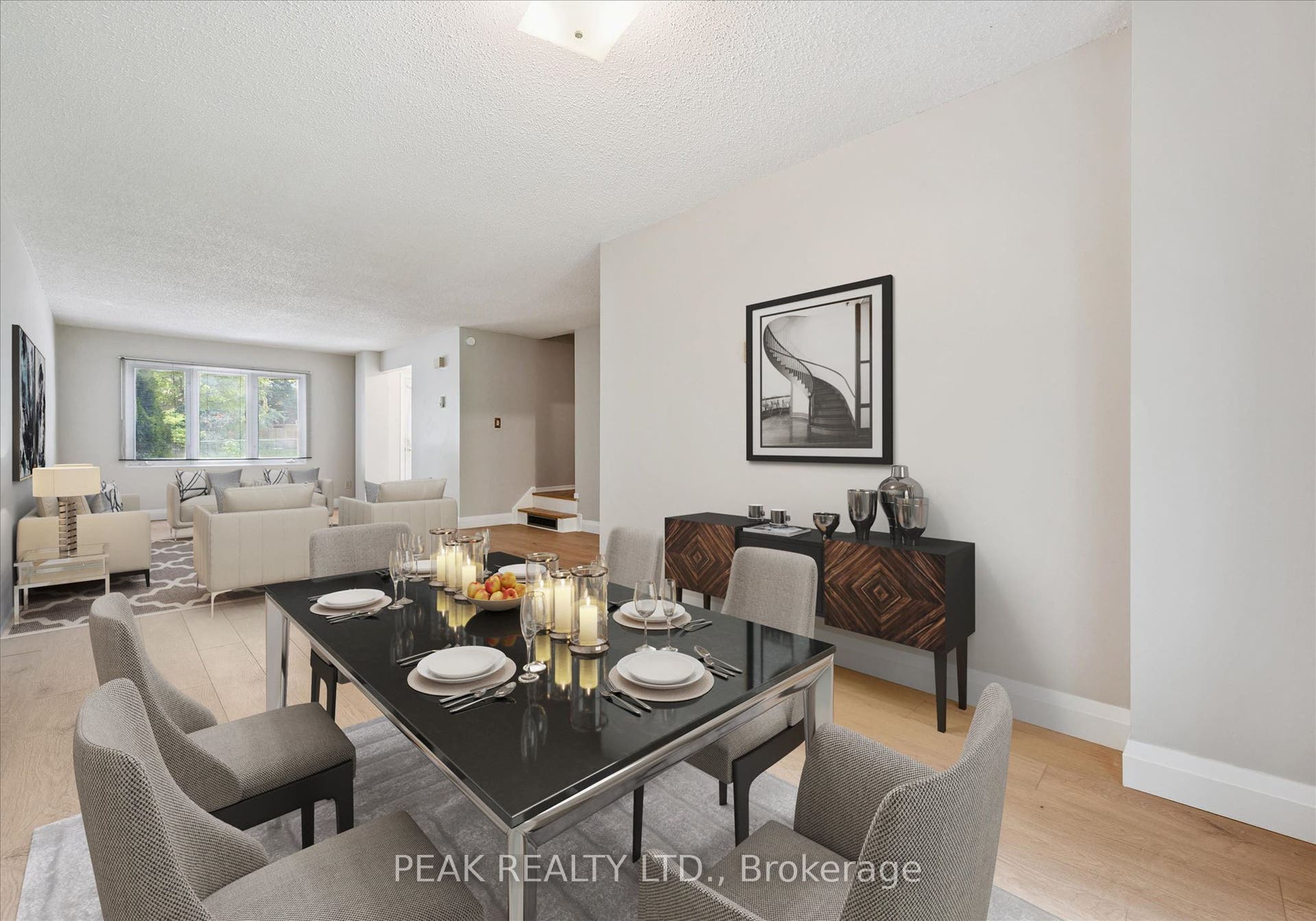657B Albert Street, Waterloo, Waterloo ON N2L 3V5 Virtually staged