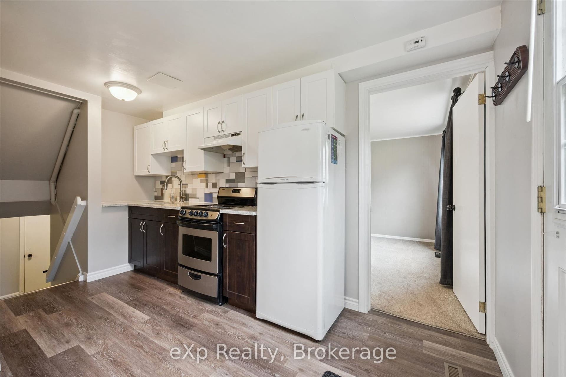 130 Speedvale Avenue W, Guelph, Wellington ON N1H 1K4 130 Speedvale Avenue W, Guelph, Wellington ON N1H 1K4