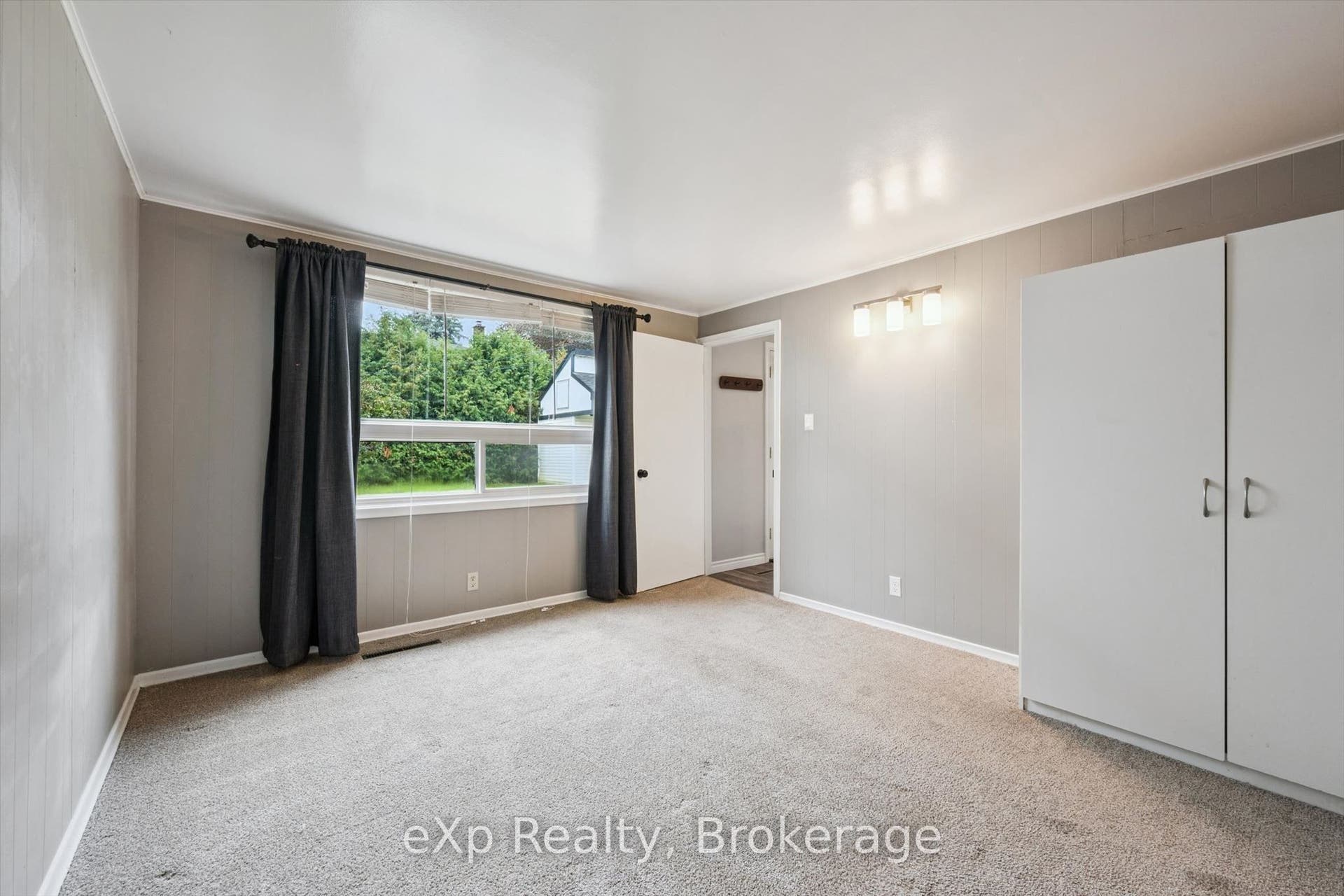 130 Speedvale Avenue W, Guelph, Wellington ON N1H 1K4 130 Speedvale Avenue W, Guelph, Wellington ON N1H 1K4
