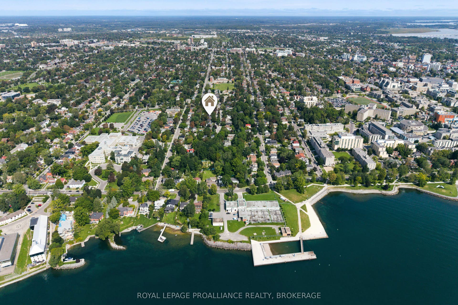 32 Kensington Avenue, Kingston, Frontenac ON K7L 4B5