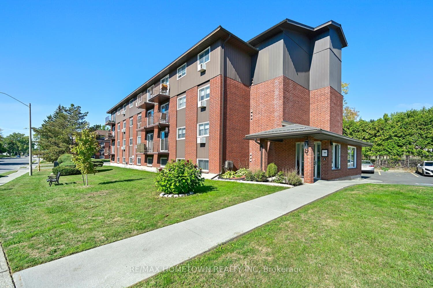 6 Charlotte Place, #17, Brockville, Leeds And Grenville ON K6V 6T4 6 Charlotte Place, #17, Brockville, Leeds And Grenville ON K6V 6T4