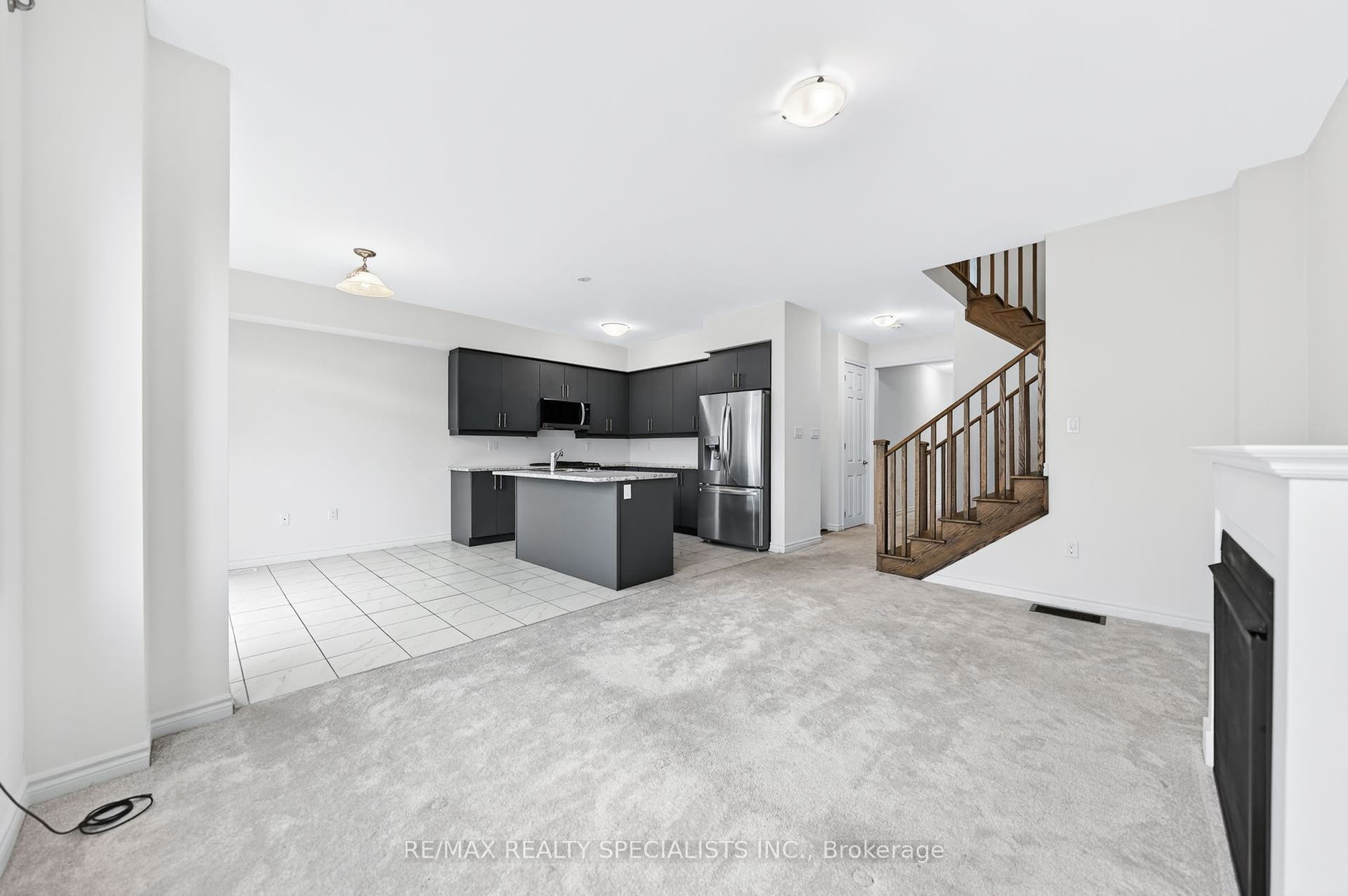 27 Harpin Way W, Centre Wellington, Wellington ON N1M 0H8 27 Harpin Way W, Centre Wellington, Wellington ON N1M 0H8