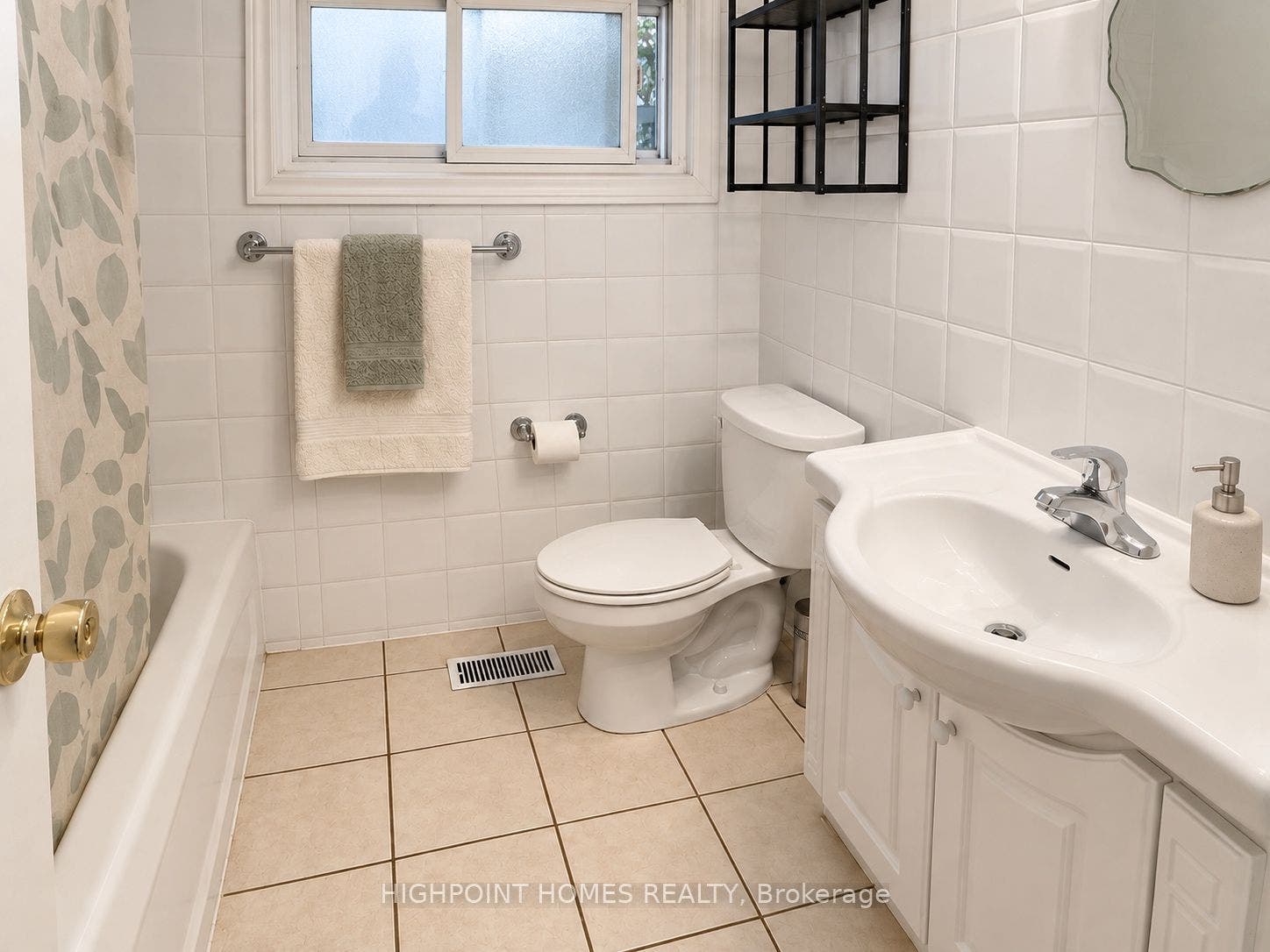 560 Glen Forrest Boulevard, Waterloo, Waterloo, Waterloo ON N2L 4J2 560 Glen Forrest Boulevard, Waterloo, Waterloo, Waterloo ON N2L 4J2
