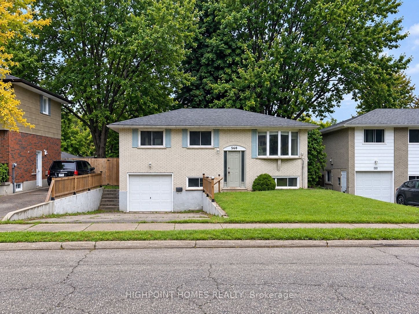 560 Glen Forrest Boulevard, Waterloo, Waterloo, Waterloo ON N2L 4J2 560 Glen Forrest Boulevard, Waterloo, Waterloo, Waterloo ON N2L 4J2