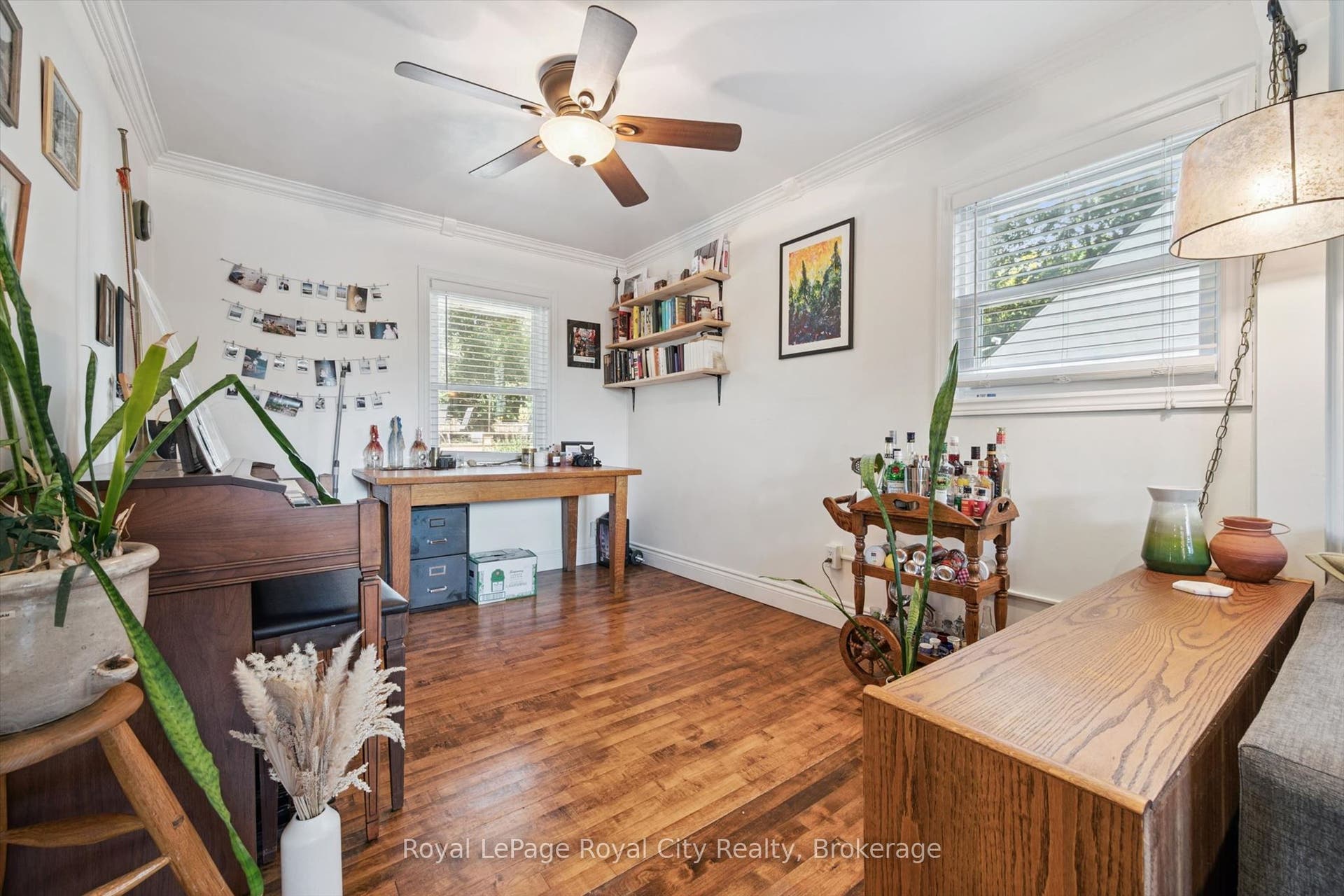39 Ridgewood Avenue, Guelph, Wellington ON N1H 6C3 39 Ridgewood Avenue, Guelph, Wellington ON N1H 6C3
