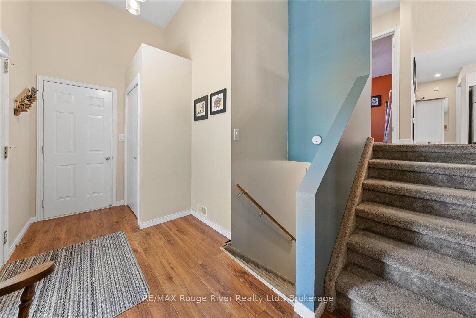 32 South Maloney Street, Marmora And Lake, Hastings ON K0K 2M0 LARGE FOYER WITH GARAGE ACCESS
