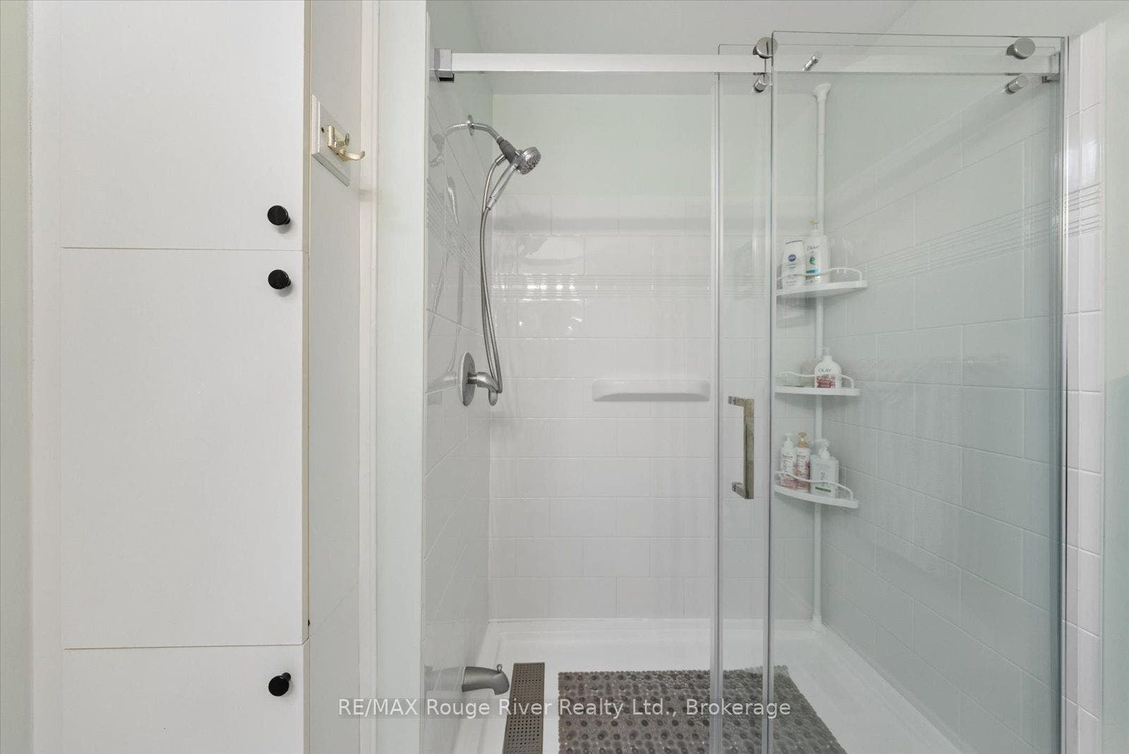 32 South Maloney Street, Marmora And Lake, Hastings ON K0K 2M0 WALKIN SHOWER