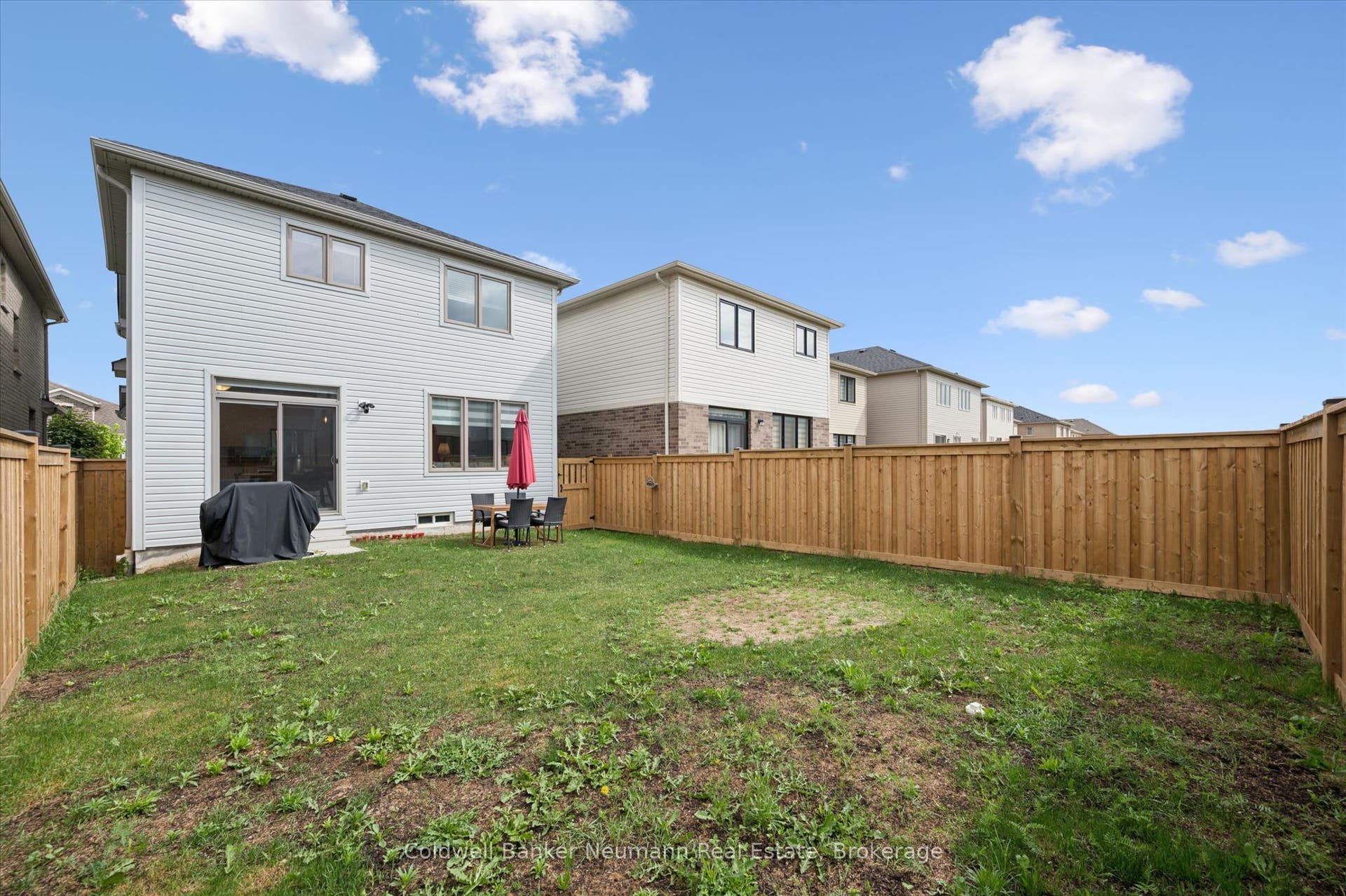 43 Harpin Way W, Centre Wellington, Wellington ON N1M 0H8 43 Harpin Way W, Centre Wellington, Wellington ON N1M 0H8