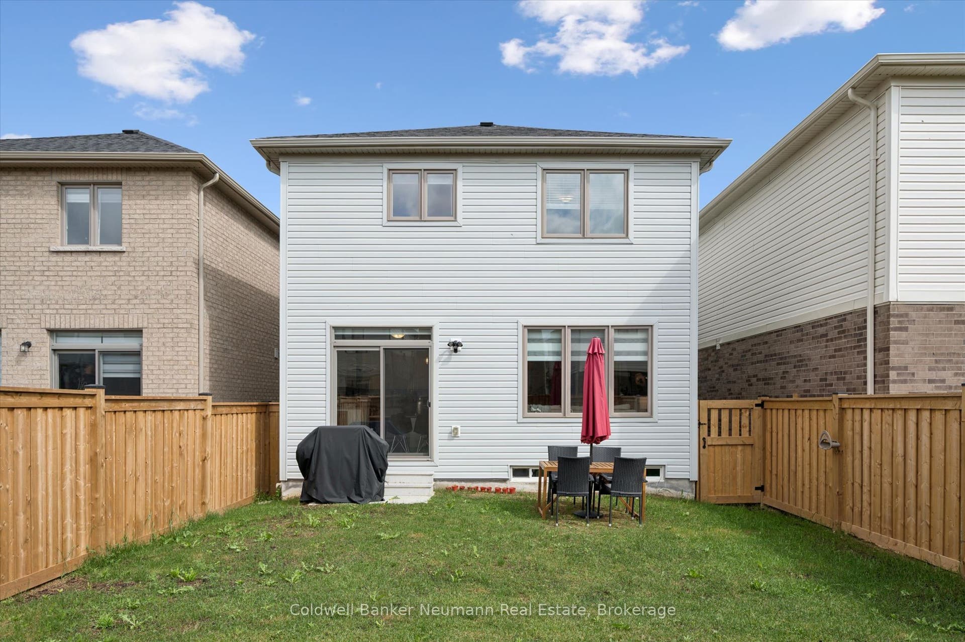43 Harpin Way W, Centre Wellington, Wellington ON N1M 0H8 43 Harpin Way W, Centre Wellington, Wellington ON N1M 0H8