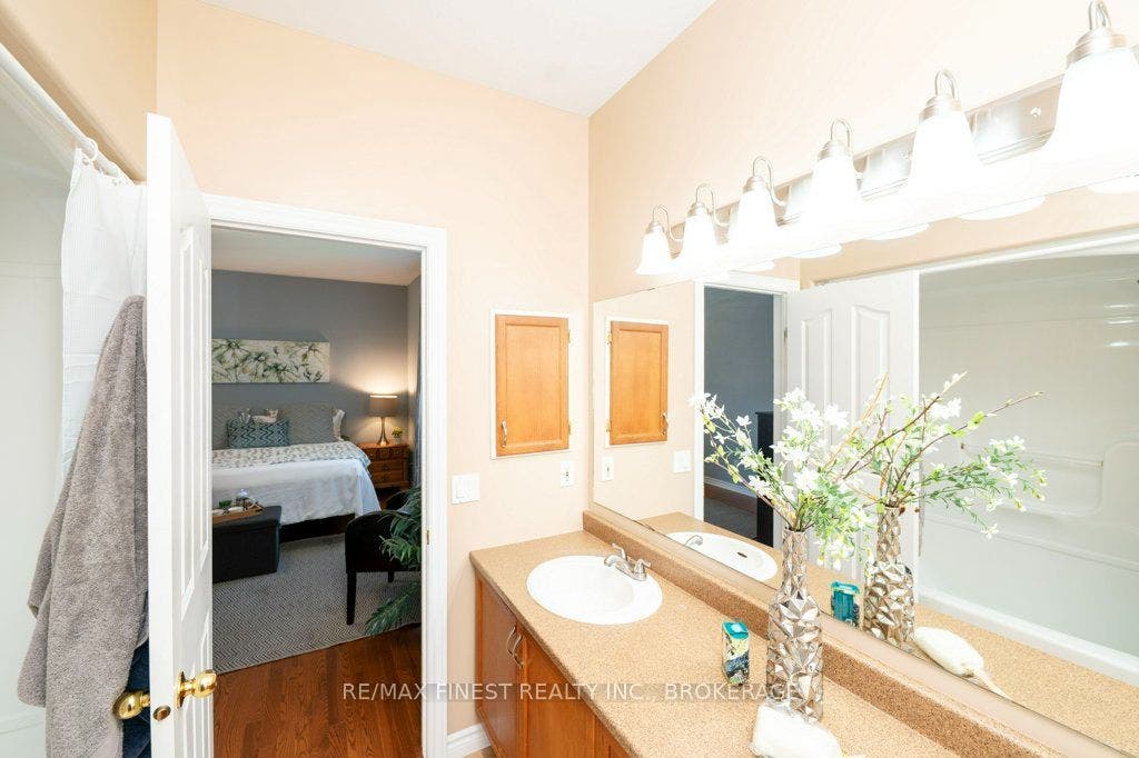 380 Quarry Pond Court, Kingston, Frontenac ON K7K 7L3 380 Quarry Pond Court, Kingston, Frontenac ON K7K 7L3