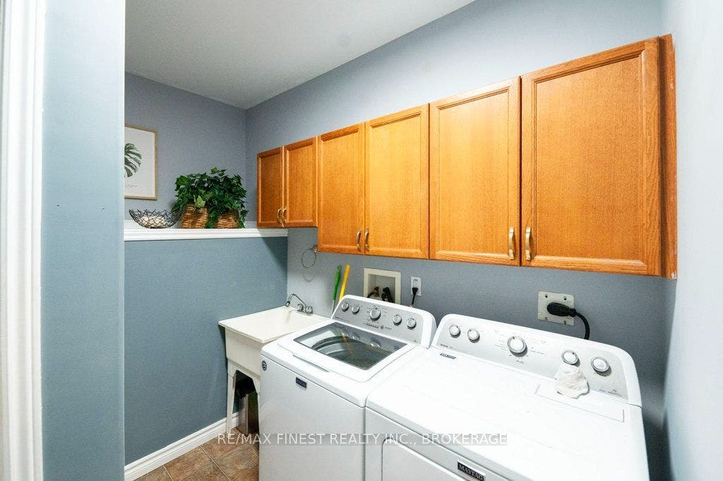 380 Quarry Pond Court, Kingston, Frontenac ON K7K 7L3 380 Quarry Pond Court, Kingston, Frontenac ON K7K 7L3