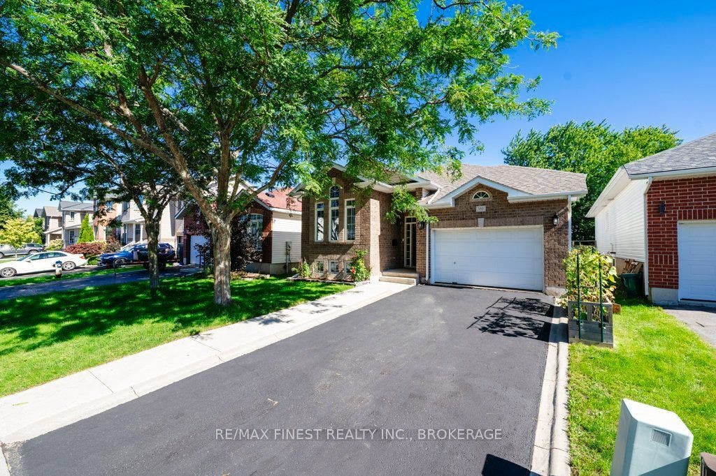 380 Quarry Pond Court, Kingston, Frontenac ON K7K 7L3 380 Quarry Pond Court, Kingston, Frontenac ON K7K 7L3