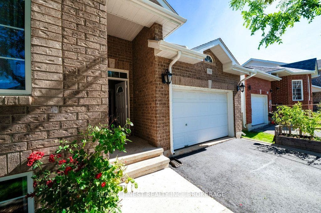 380 Quarry Pond Court, Kingston, Frontenac ON K7K 7L3 380 Quarry Pond Court, Kingston, Frontenac ON K7K 7L3