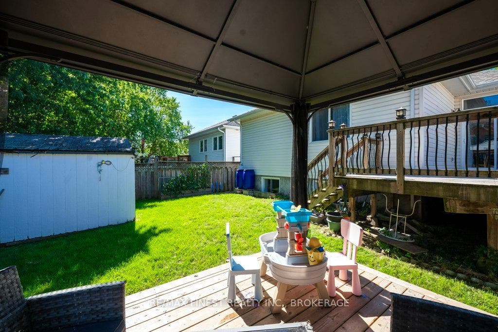 380 Quarry Pond Court, Kingston, Frontenac ON K7K 7L3 380 Quarry Pond Court, Kingston, Frontenac ON K7K 7L3