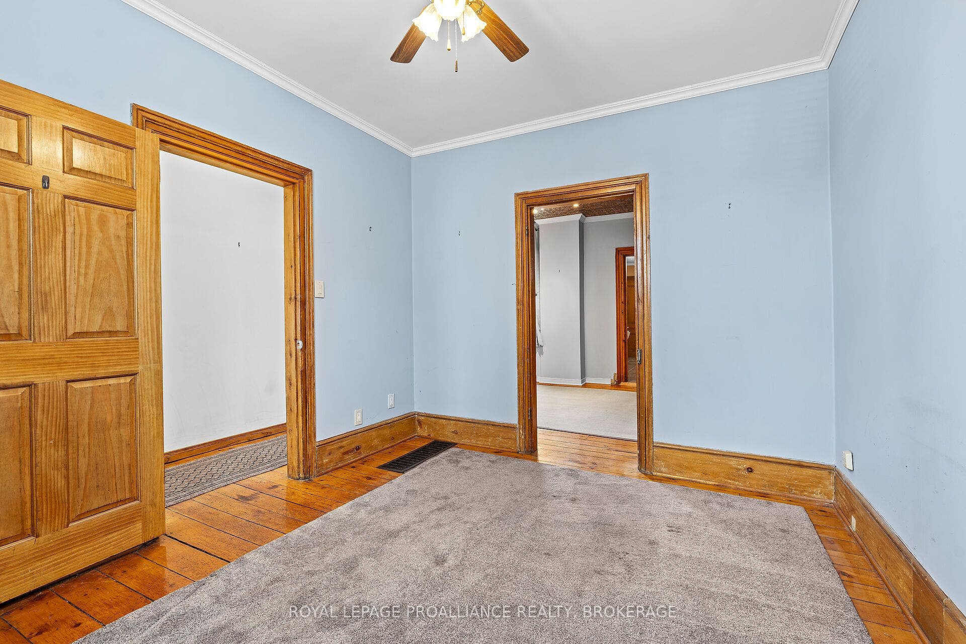270 Wellington Street, Kingston, Frontenac ON K7K 2Z1 270 Wellington Street, Kingston, Frontenac ON K7K 2Z1
