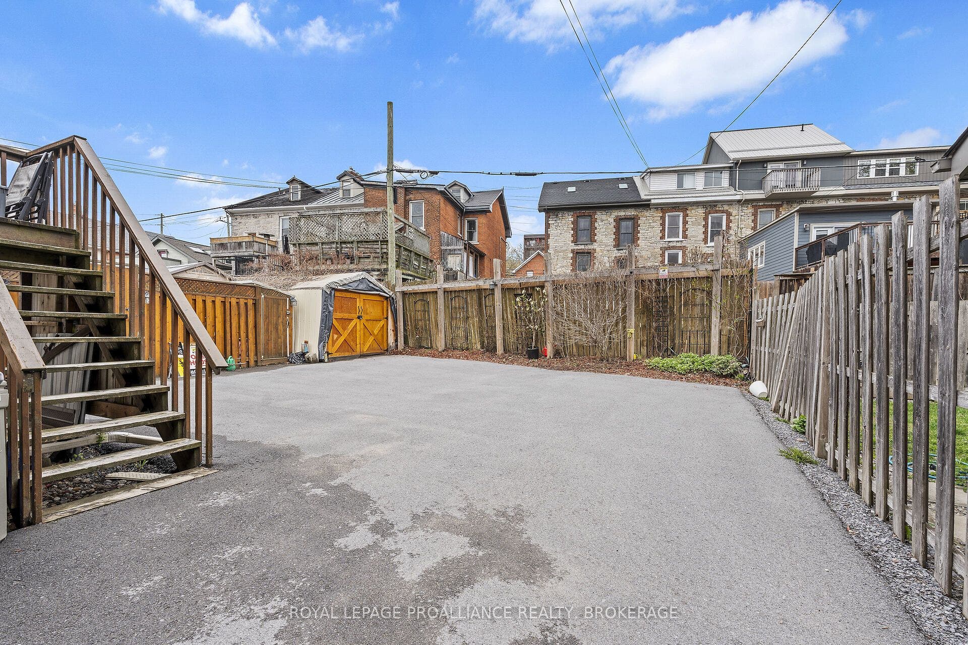 274 Wellington Street, Kingston, Frontenac ON K7K 2Z1 274 Wellington Street, Kingston, Frontenac ON K7K 2Z1