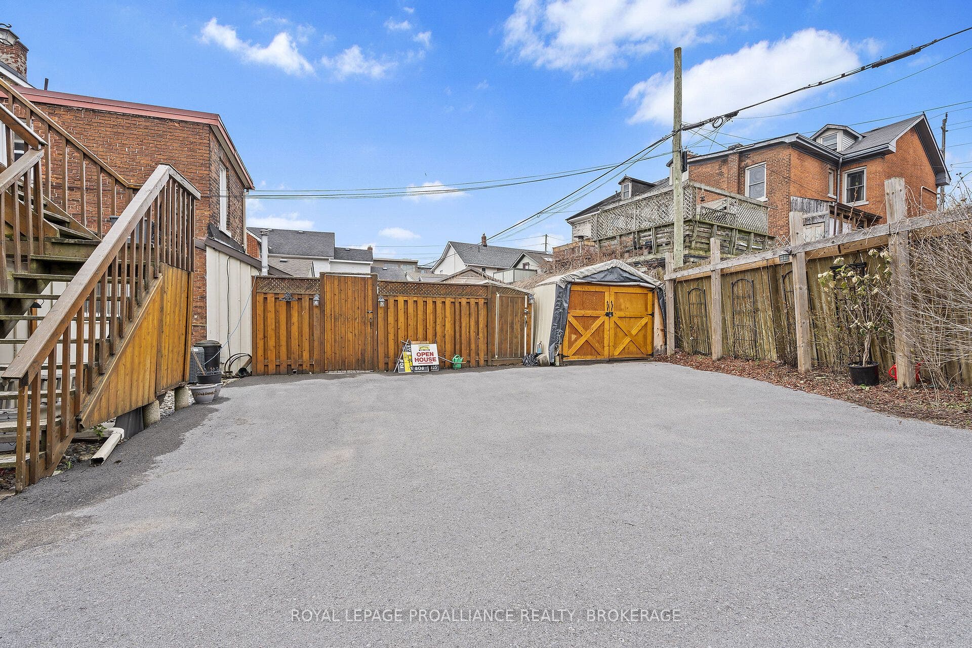 274 Wellington Street, Kingston, Frontenac ON K7K 2Z1 274 Wellington Street, Kingston, Frontenac ON K7K 2Z1