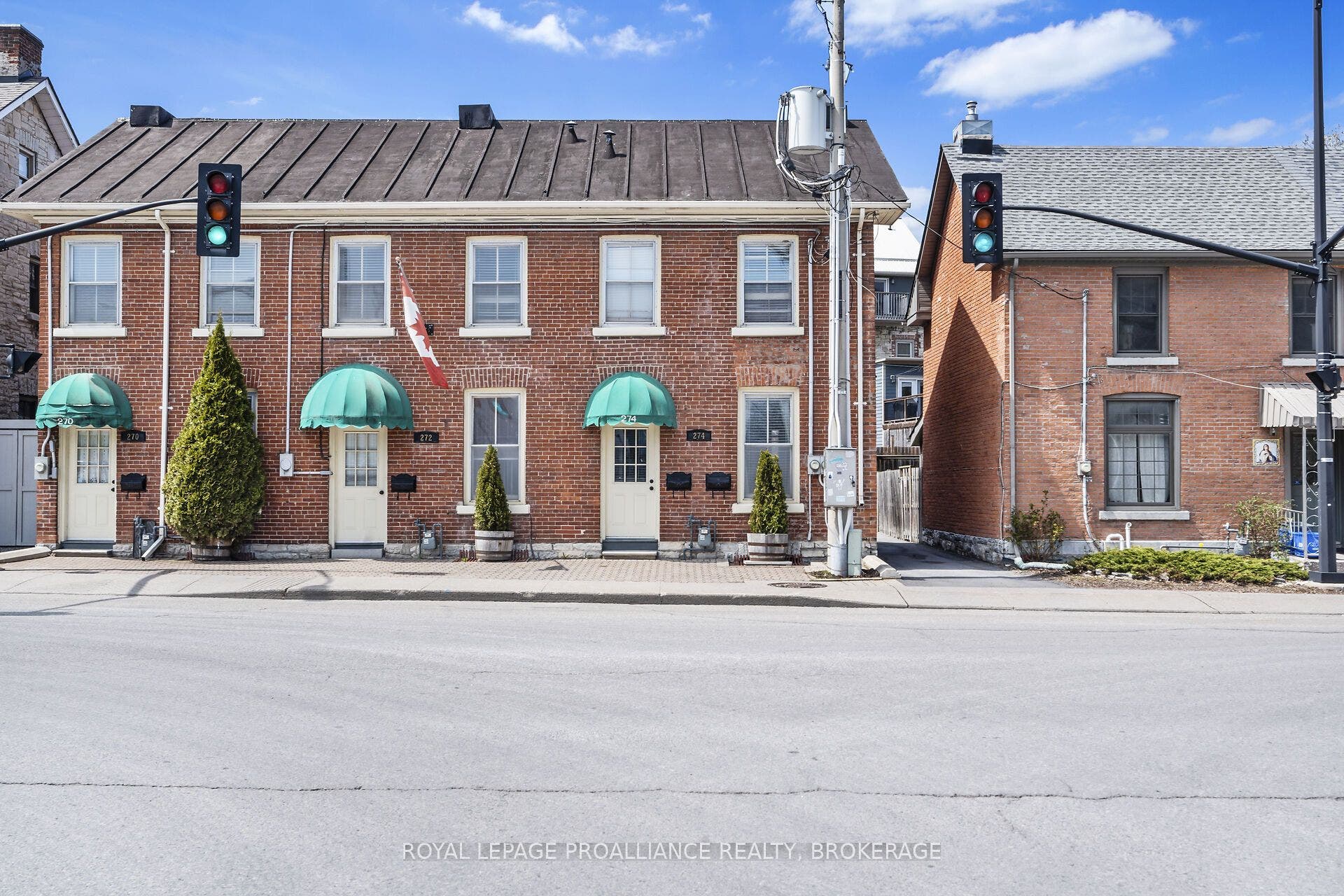 274 Wellington Street, Kingston, Frontenac ON K7K 2Z1 274 Wellington Street, Kingston, Frontenac ON K7K 2Z1