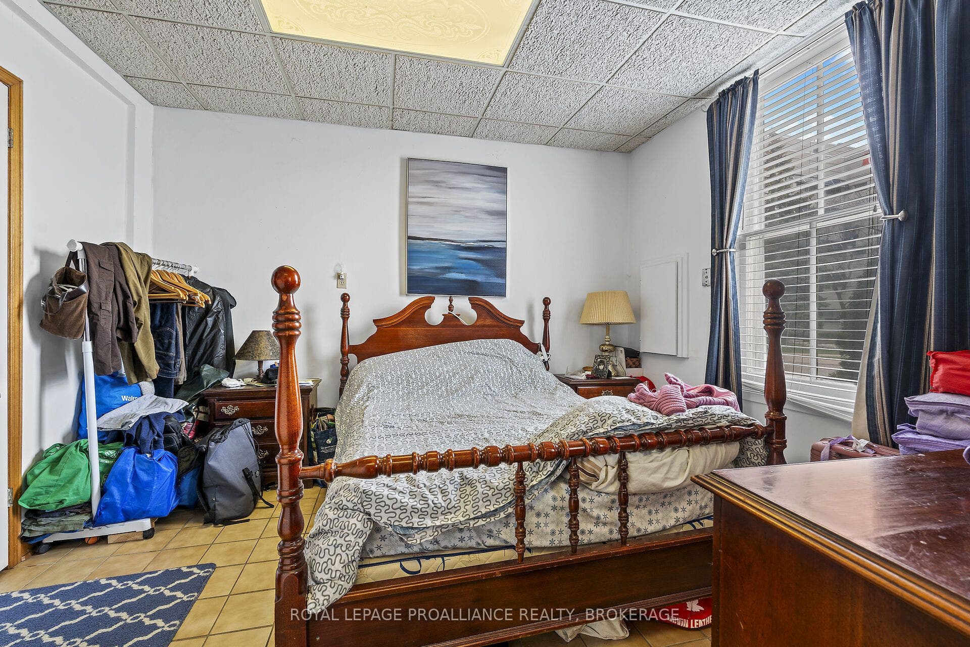274 Wellington Street, Kingston, Frontenac ON K7K 2Z1 274 Wellington Street, Kingston, Frontenac ON K7K 2Z1
