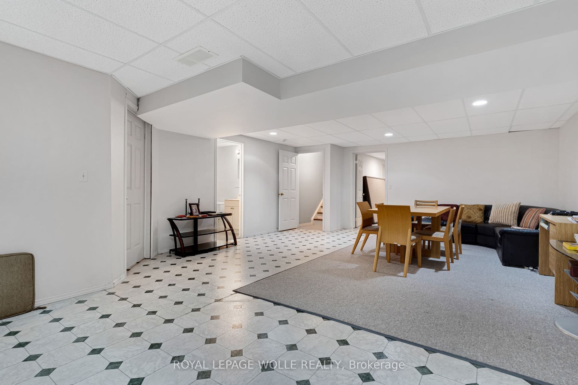 360 Erbsville Road, #44, Waterloo, Waterloo ON N2T 2W3 360 Erbsville Road, #44, Waterloo, Waterloo ON N2T 2W3