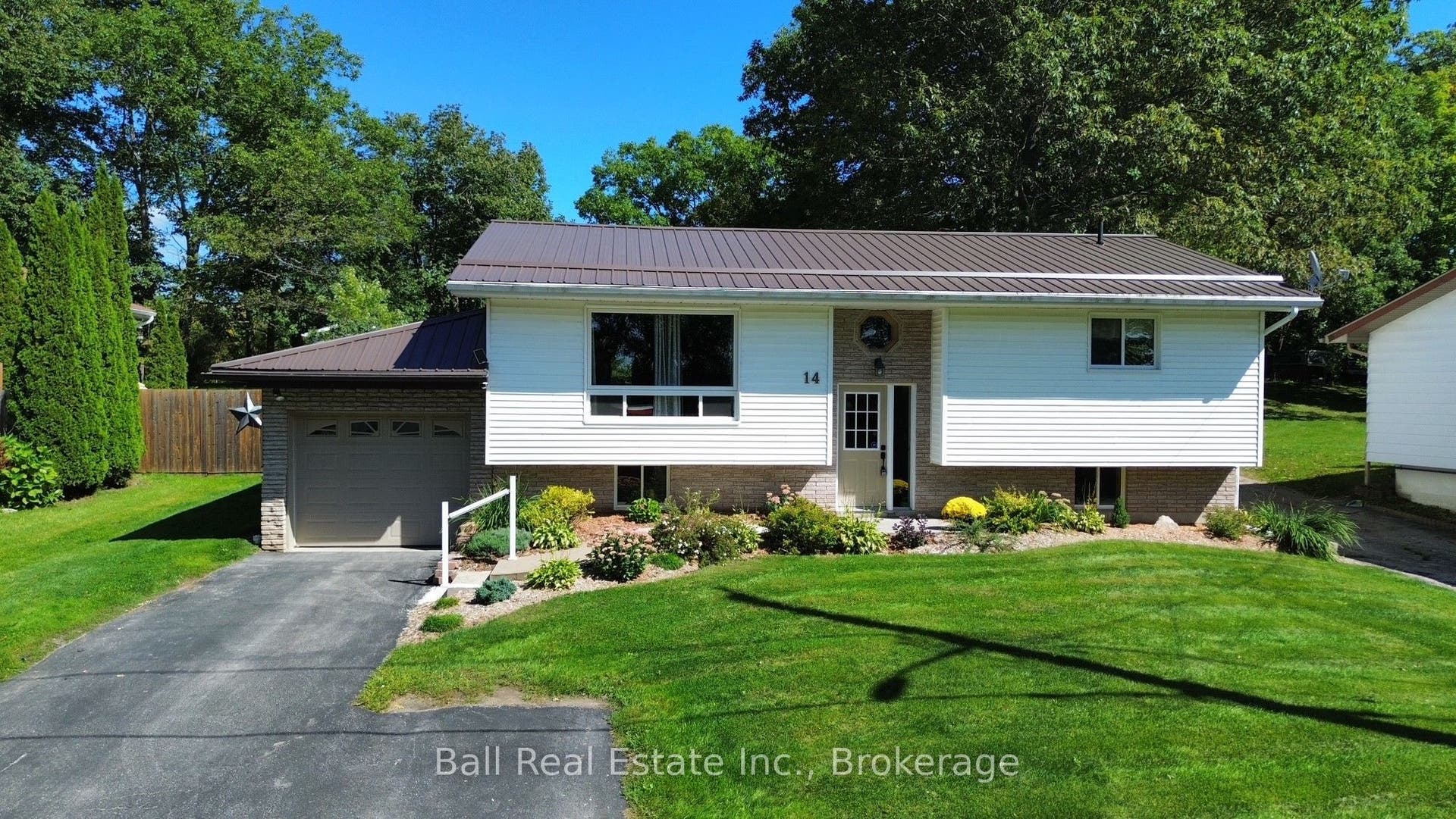 14 Thomas Street, Marmora And Lake, Hastings ON K0K 2M0