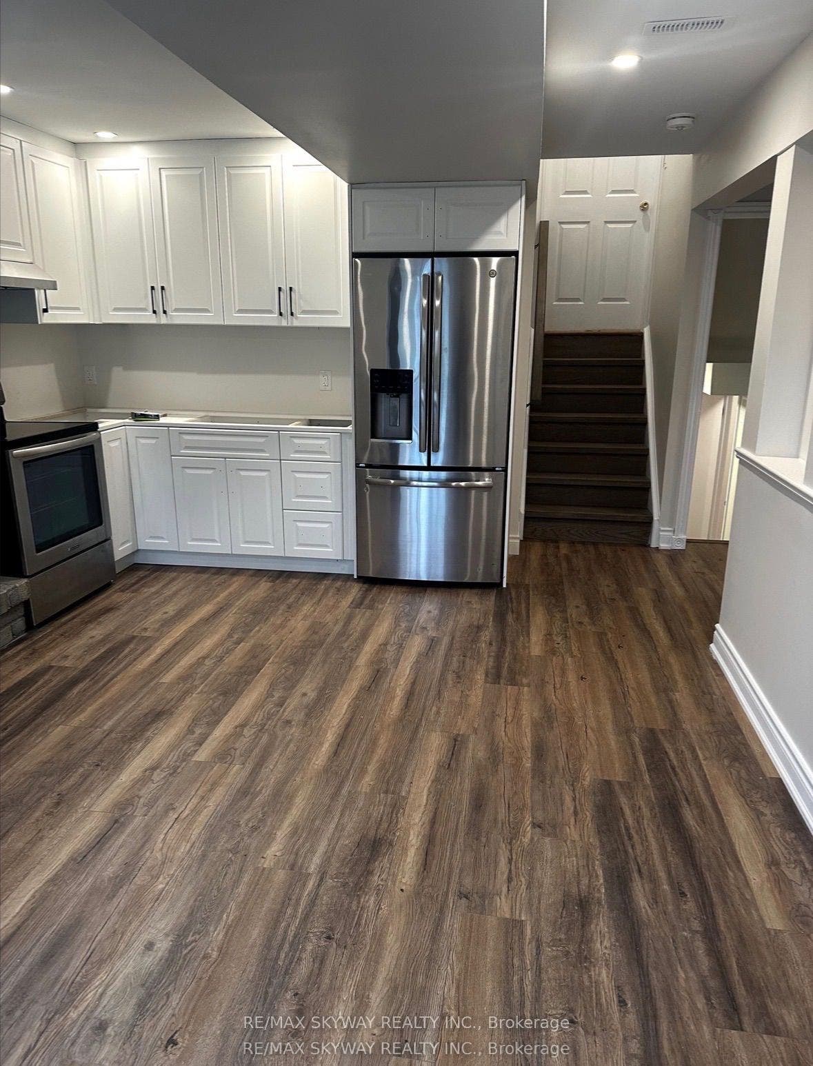 535 Appledale Crescent, #BSMT, Waterloo, Waterloo ON N2T 1V8 535 Appledale Crescent, #BSMT, Waterloo, Waterloo ON N2T 1V8