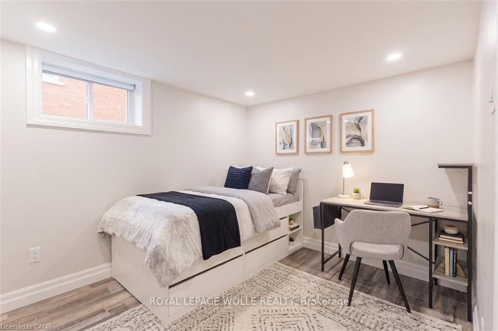 157 Dawson Street, Waterloo, Waterloo ON N2L 1R9 virtually staged