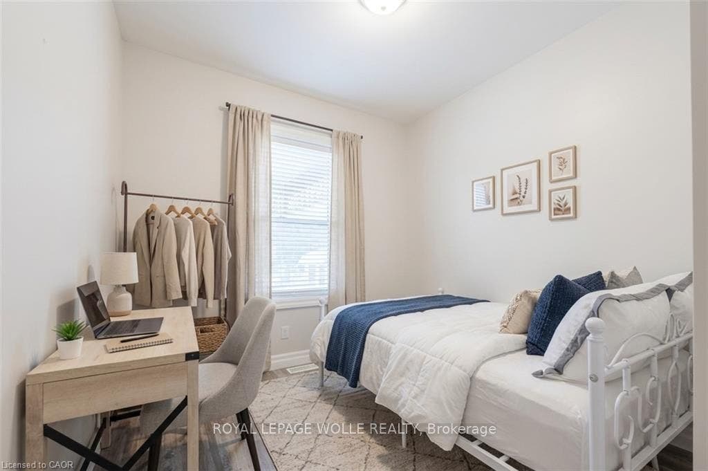 157 Dawson Street, Waterloo, Waterloo ON N2L 1R9 virtually staged