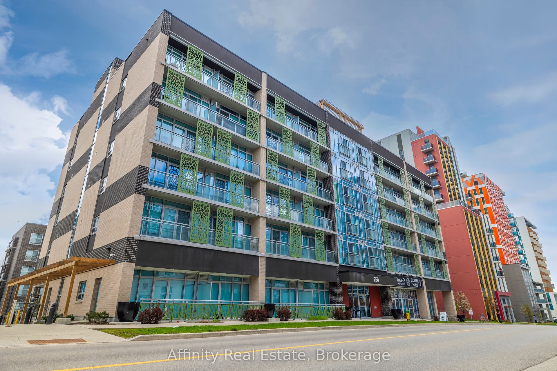 250 Albert Street, #615, Waterloo, Waterloo ON N2L 3W5