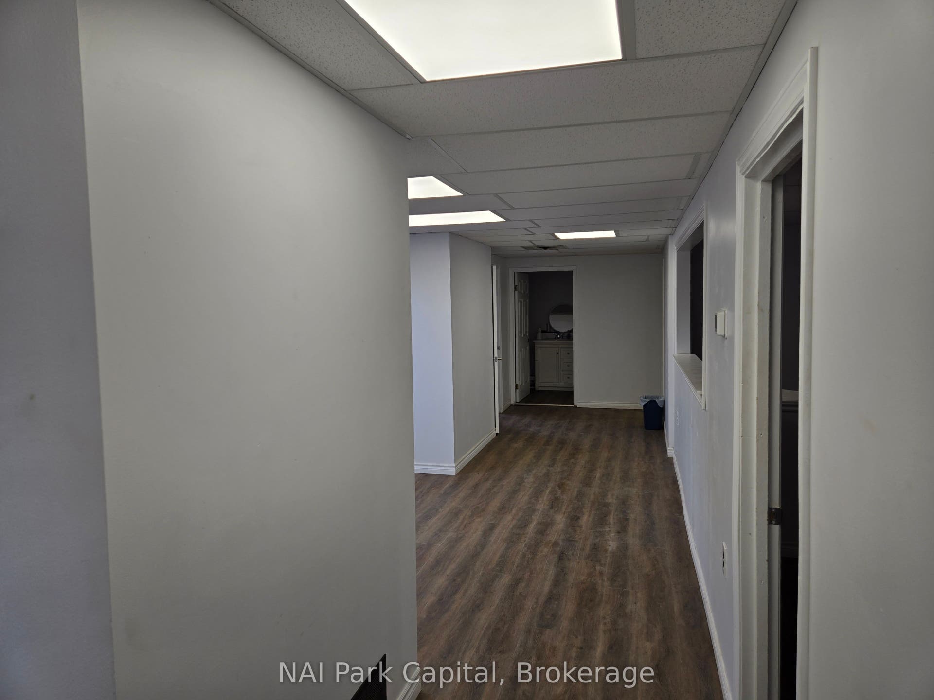 15 Smith Avenue, Guelph, Wellington ON N1E 5V4 15 Smith Avenue, Guelph, Wellington ON N1E 5V4