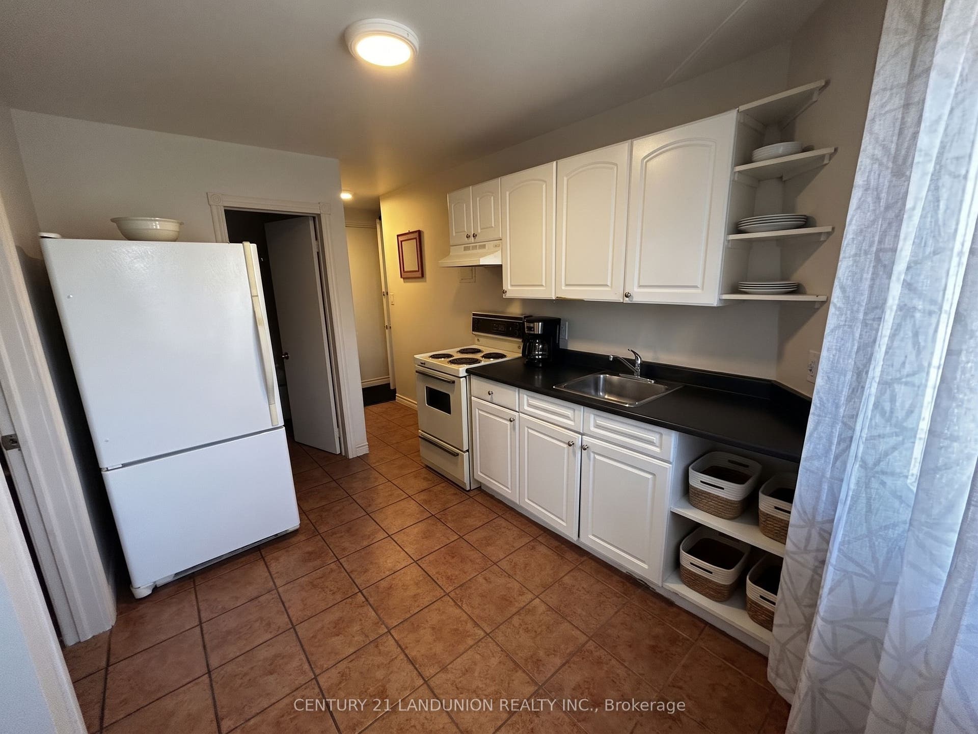 442 Macdonnell Street, Kingston, Frontenac ON K7L 4E4 442 Macdonnell Street, Kingston, Frontenac ON K7L 4E4